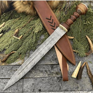 handmade gladius dagger