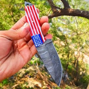 handmade damascus steel knife